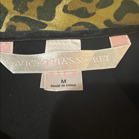 Victoria's Secret Vintage Black Silk Short Gown w/ Cut-Out Back - Picture 8 of 10